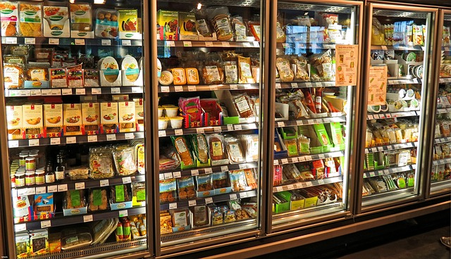 Chilled foods in supermarket fridges